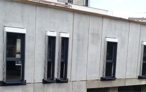 Żaluzje projektowane indywidualnie, na potrzeby obiektowe